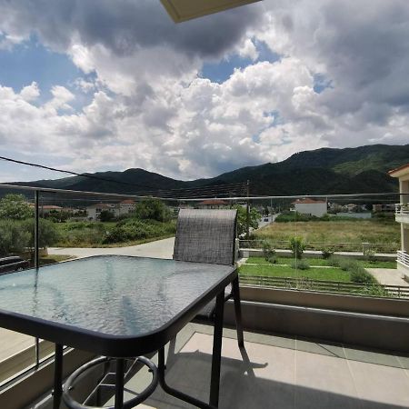 Mei'S Luxury Apartments Ставрос Екстериор снимка
