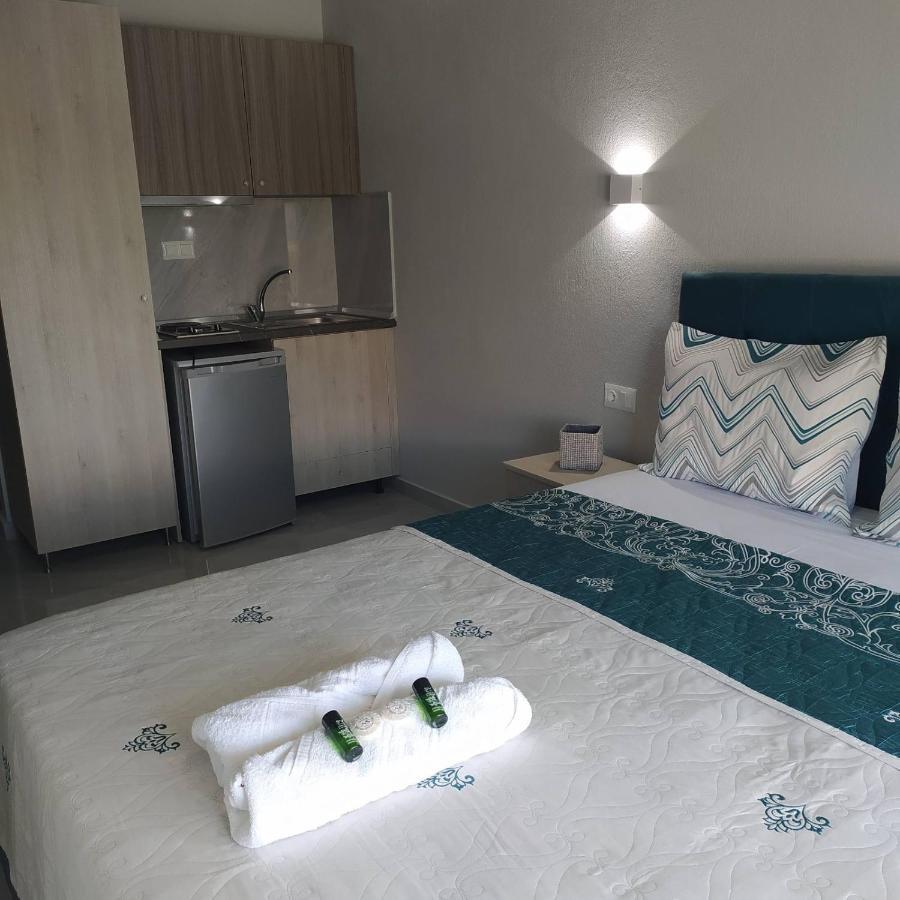 Mei'S Luxury Apartments Ставрос Екстериор снимка