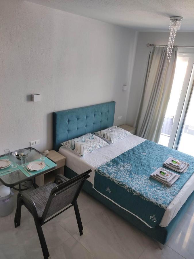 Mei'S Luxury Apartments Ставрос Екстериор снимка